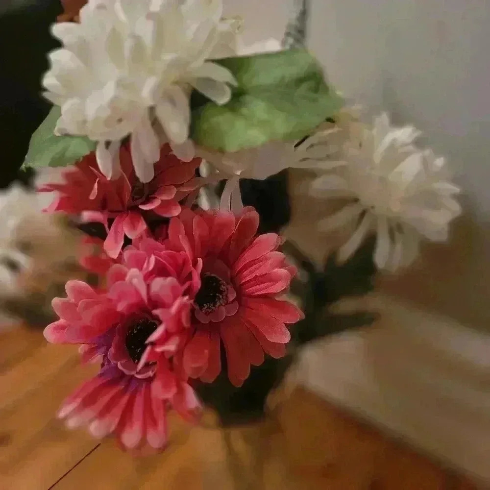 Bouquet  of fake flowers 💐